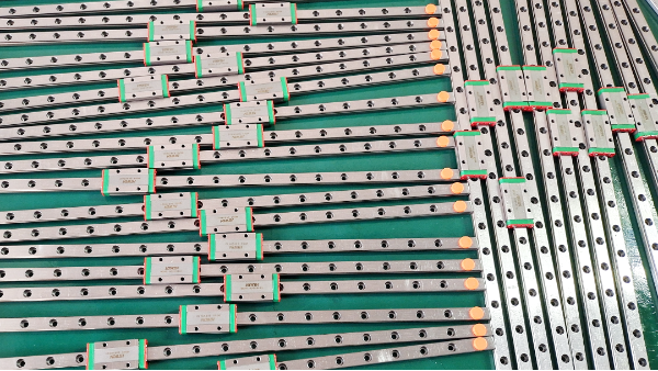 上銀午夜小电影在线观看